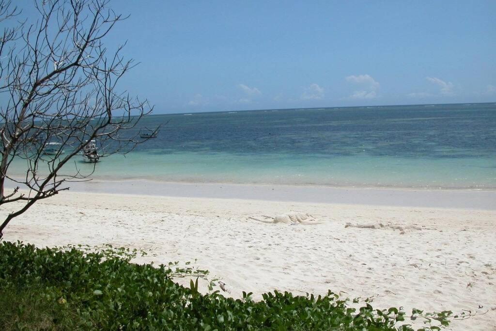 Cowrie Beach Haven Studio Apartment มอมบาซา ภายนอก รูปภาพ