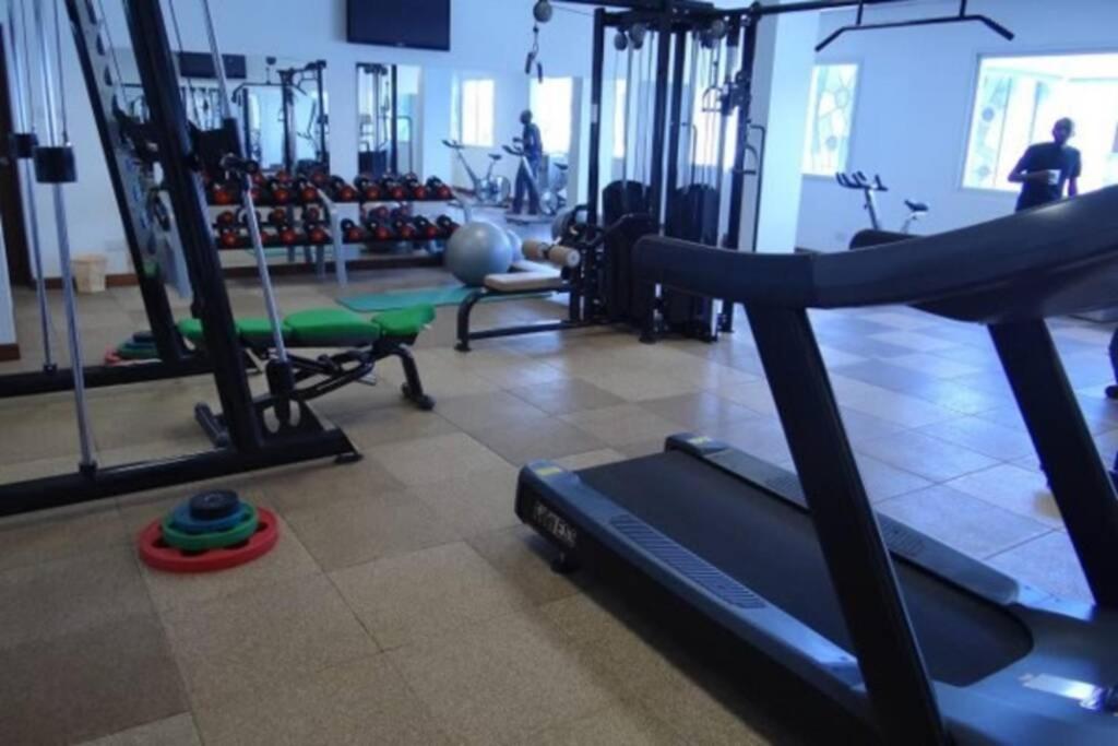 Cowrie Beach Haven Studio Apartment มอมบาซา ภายนอก รูปภาพ